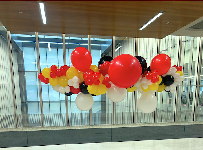 For S&P Global, we delivered a premium balloon garland in red, yellow, black and white, designed to enhance their internal event with a strong, branded visual presence at their London office.