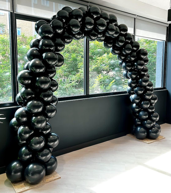 Standard Black Balloon Arch